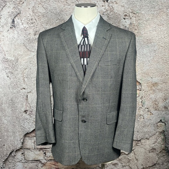 Jos. A. Bank Other - Jos A Bank Men's 44R‎ Blazer Sport Coat Black Gray Houndstooth Check Silk Wool